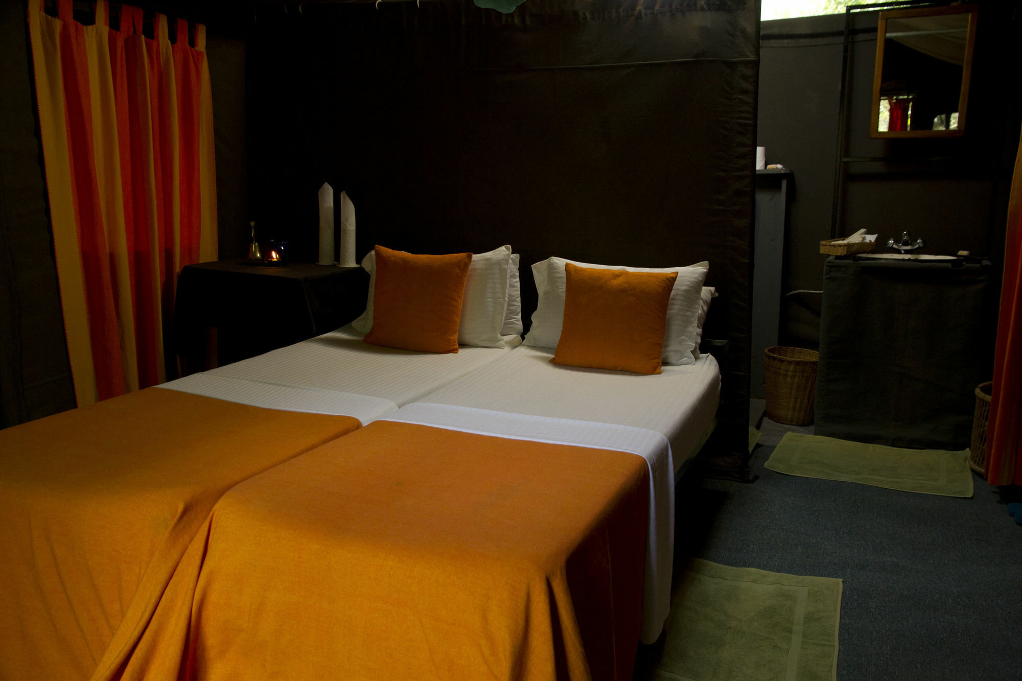 Mahoora Tented Safari Camp Удавалаве Екстериор снимка